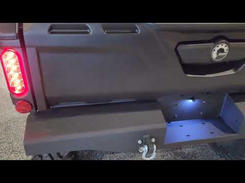 Видео: Дополнительные аксессуары Can-Am Defender Limited