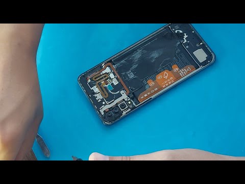 Видео: Как заменить дисплей на телефоне HUAWEI P30 Lite