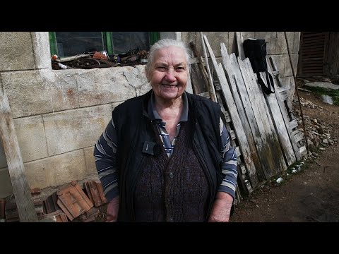 Видео: Баба Цеца от Яребковица. Селото без ток, вода и със 7 пусти махали. Вижте първа част от разказа й.