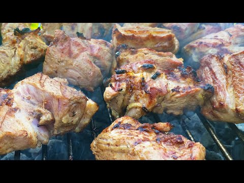 Видео: Вкуснейший шашлык и лучший соус к нему, чатни из крыжовника