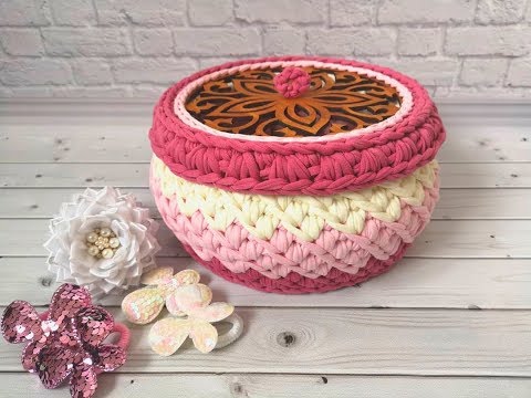 Видео: Шкатулка из трикотажной пряжи крючком//Часть - 1//Crochet box of yarn