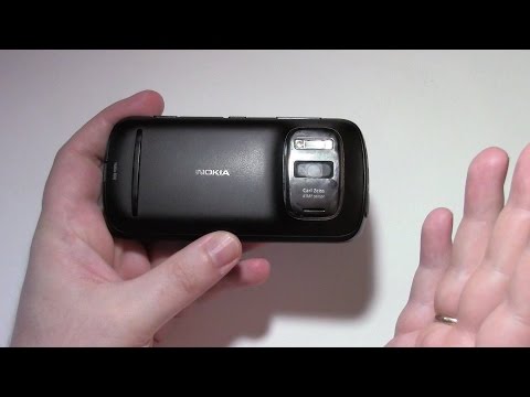 Видео: Nokia 808 PureView пять лет спустя (2012) - ретроспектива