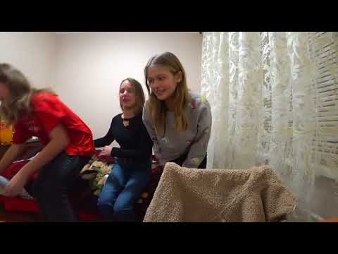 Видео: РАЗОЗЛИЛИ АНЮ У НЕЕ ДОМА!!!