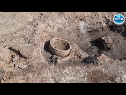Видео: Ценни находки бяха открити при спасителни археологически разкопки край новозагорското село Прохорово