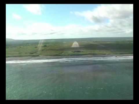 Видео: Ан-12 Хабаровск Курилы Итуруп Буревестник.flv