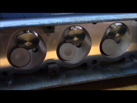 Видео: Ремонт двигателя BMW M10 2002 Turbo, часть 1