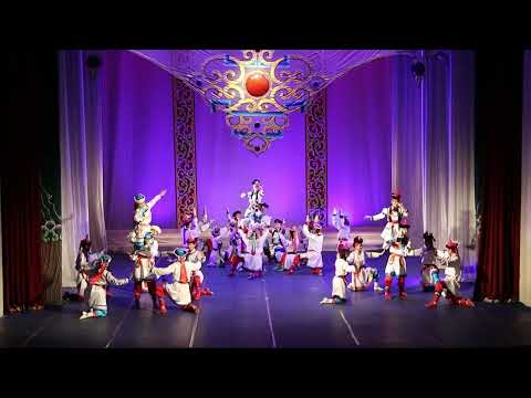 Видео: ИХ ЦЭНГЭЛ НААДААН || Mongolian Grand Theatre of National Arts DANCERS