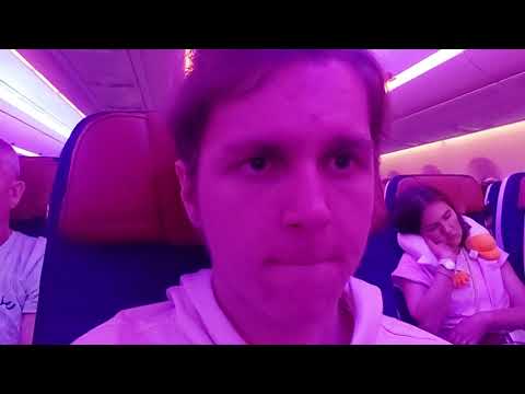 Видео: Долгий авиаперелёт Москва-Владивосток. #045