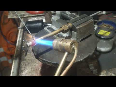 Видео: пайка латунной  трубки или как спаять латунь