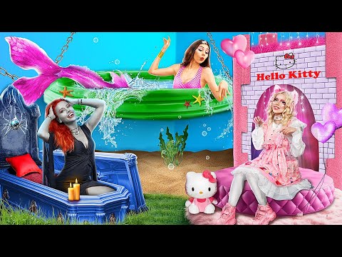 Видео: Вампир vs Русалка vs Хеллоу Китти! Мы построили секретные домики для тройняшек!