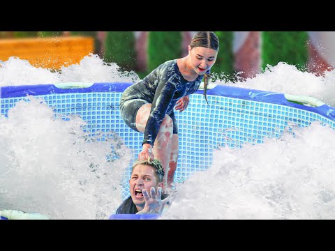 Видео: ЛИЗА НАЙС УСТРОИЛА ДРАКУ !!! *** КТО ПОСЛЕДНИЙ ВЫЖИВЕТ в СКОЛЬЗКОМ БАССЕЙНЕ ! ЧАСТЬ 2 ***