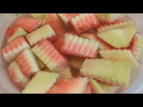 Видео: Арбуз квашеный! Азербайджанская кухня! /Qarpız turşusu/ Туршу из Арбузной Корки!