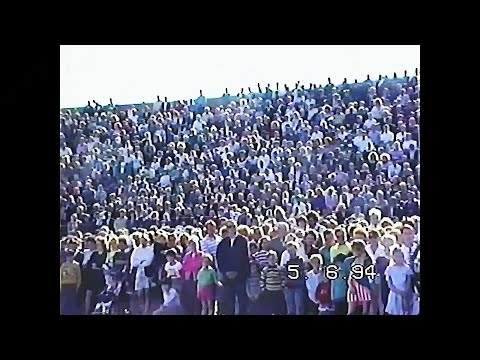 Видео: МЕНЯ ВЛЕКУТ ЗАОБЛАЧНЫЕ ДАЛИ/ гр Добрая весть 1994 г