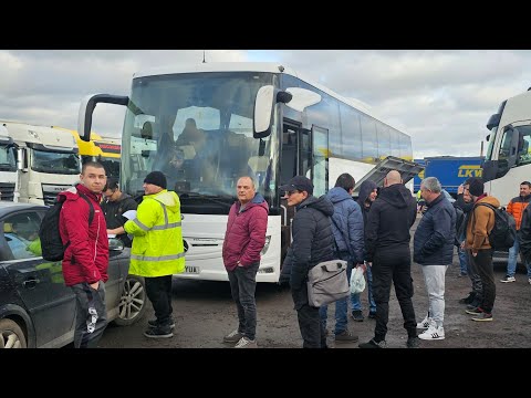 Видео: Любимия ни ден от годината настъпи, поредното прибирането към България|2/2|Denis Kadirow TruckVloger