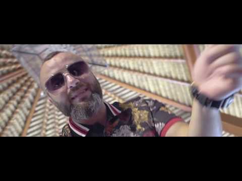 Видео: Dim4ou  - Махленски Холивуд [Official Video]