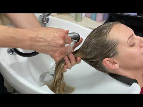 Видео: Как правильно мыть голову