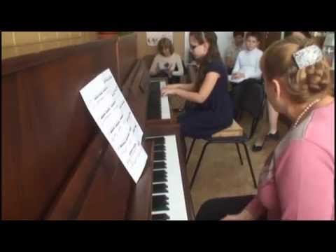 Видео: "Работа над техникой на уроках фортепиано". Часть 1