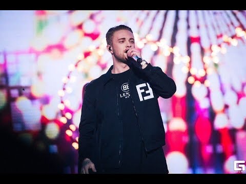 Видео: Егор Крид Слеза праздник всех влюблённых на Муз тв 2018