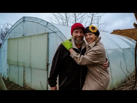 Видео: Подготвяме ОРАНЖЕРИЯТА ЗА ПРОЛЕТТА (no-till) | резници на СТАР СОРТ ТРЕНДАФИЛ (роза) | Ферма Монсър