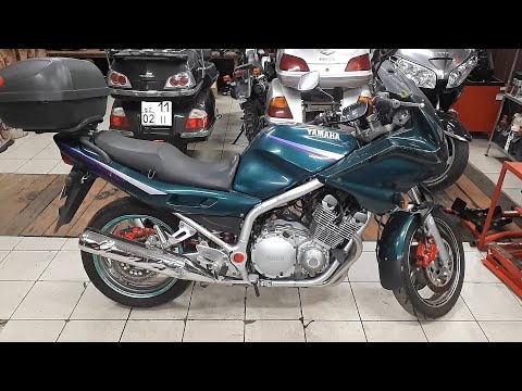 Видео: Yamaha XJ900S Diversion - Замена цепей двигателя
