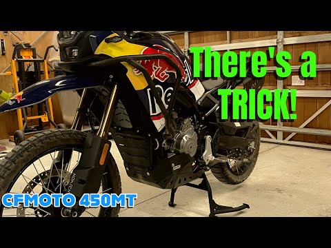 Видео: Установка центральной подставки — трюк с пружиной | CFMOTO 450MT IBEX