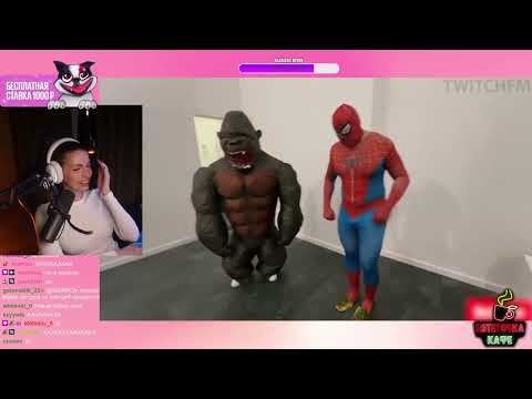 Видео: VISSHENKA смотрит Топ Моменты с Twitch | Разбан Анара РЕАКЦИЯ