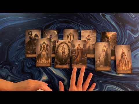 Видео: Таро для мужчин: в чём она ошиблась насчёт вас?