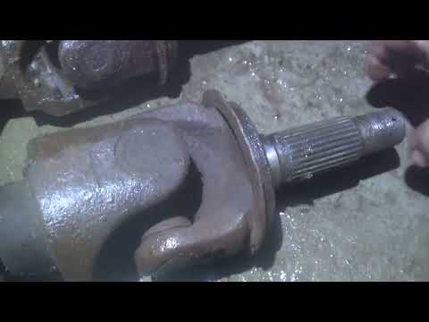 Видео: ДЖИП ЧЕРОКИ XJ.Замена полуоси переднего моста.Бережное снятие ступицы.Часть 1.