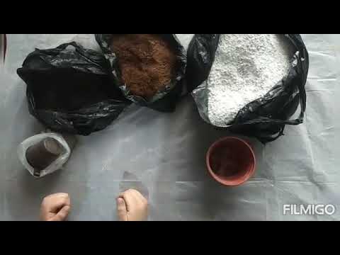 Видео: Гуллар учун тупрок таййорлаш.