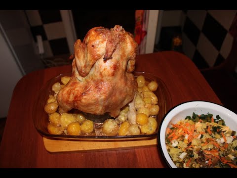 Видео: Курица на банке, картофель под курицей!