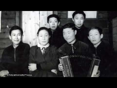 Видео: 2014 12 01- Оскуола Оло5уттан. Араас сыллар. - ©Toly@Элгээйи²º²1