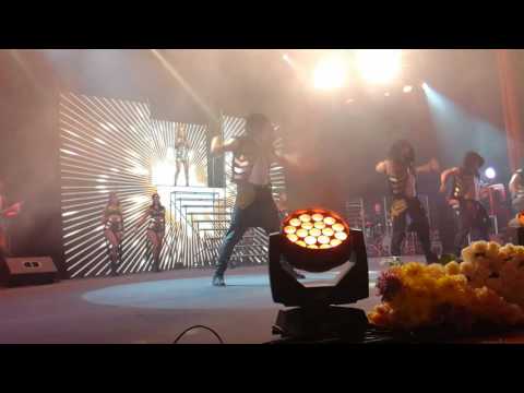 Видео: Ани Лорак - шоу "Каролина" - "Зеркала" (г.Челябинск, 2016г.)