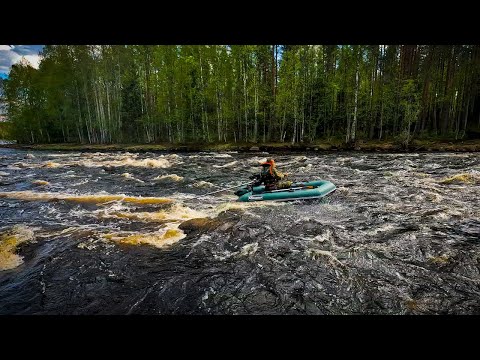 Видео: Перевернулся в пороге. Испытания мотовесла продолжаются.