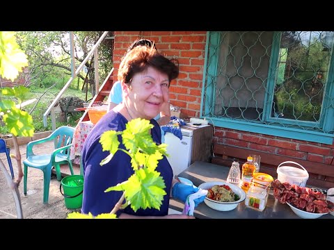 Видео: @Мамины рецепты НА ДАЧЕ! Зелень, свежий воздух! Просто здорово!