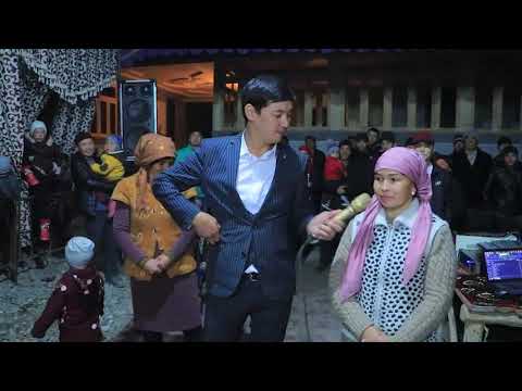 Видео: женелер тойдо кызыктуу оюн Суймонкул узбекистанда пахта пронт айылы