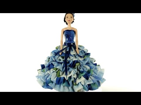 Видео: Вечернее платье для куклы Барби