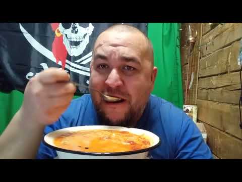 Видео: Обжор - нажористые щи на костях с томатами