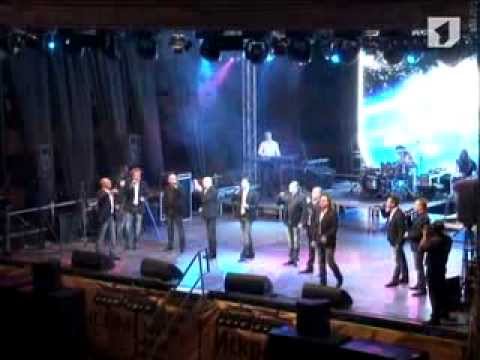 Видео: Праздничный концерт с площади им. А.В.Суворова 2/09/13