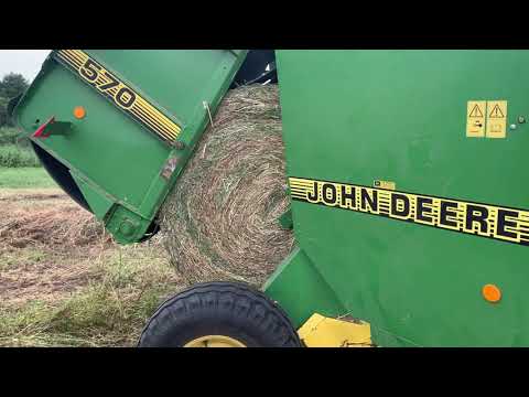 Видео: JOHN DEERE 570 В ИДЕАЛЕ : ЗАПУСК НА ПОЛЕ