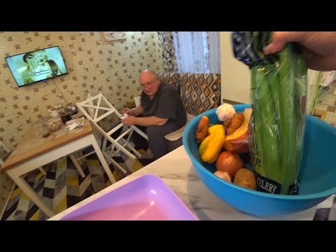 Видео: НУ НИЧЕГО НЕ МОЖЕТ БЫТЬ ВКУСНЕЕ ЧЕМ ДОМАШНЯЯ ЕДА/У МУСЬКИ ДИАГНОЗ/ГОТОВЛЮ ПРОСТОЙ И ВКУСНЫЙ УЖИН