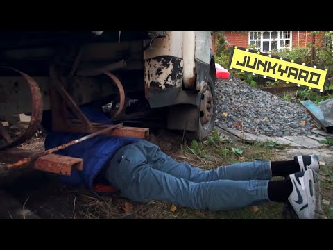 Видео: Машина простояла 5 лет в огороде - оживление!