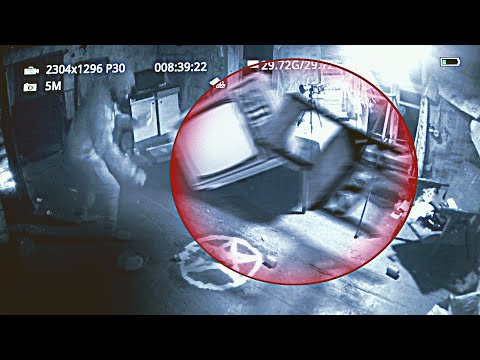 Видео: Сильные проявления ЗЛОГО ДУХА слепой колдуньи