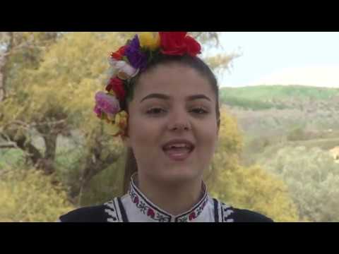 Видео: Ренета Николова- Мома се в гора изгуби