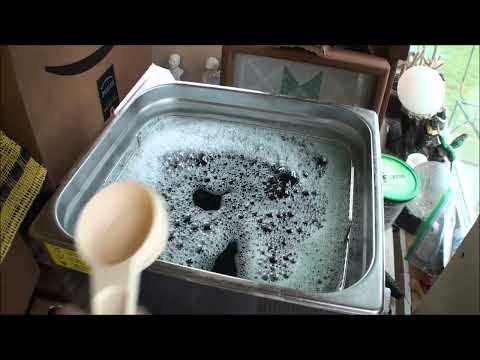 Видео: Самодельное чистящее средство для часовых механизмов