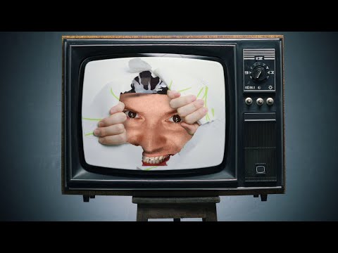 Видео: Я ПРОЛЕЗУ В ТВОЙ ТЕЛЕВИЗОР ► Not For Broadcast #5 Прохождение с русской озвучкой