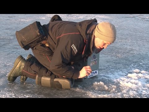 Видео: Ловля на мормышку плотвы и ерша. О рыбалке всерьез. Мастер-класс 329 HD