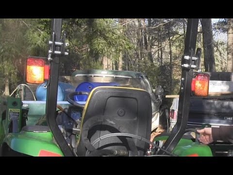 Видео: Модификация указателей поворота и мигалок для тракторов и комбайнов