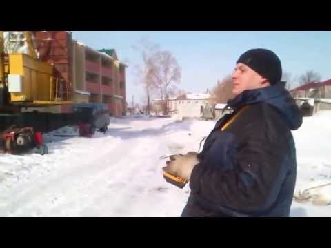 Видео: башенный кран КБ-405 на радиоуправлении