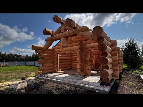 Видео: Баня Таежная на озере. Монтаж сруба и имитации! #стройка #woodworking #design #wood
