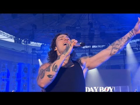 Видео: XOLIDAYBOY - Твой романс // Акустика Москва 2024